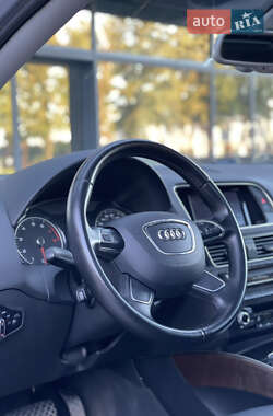 Внедорожник / Кроссовер Audi Q5 2015 в 