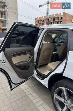Внедорожник / Кроссовер Audi Q5 2016 в 