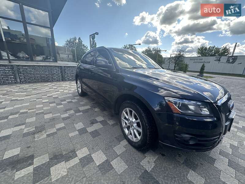 Внедорожник / Кроссовер Audi Q5 2011 в Харькове