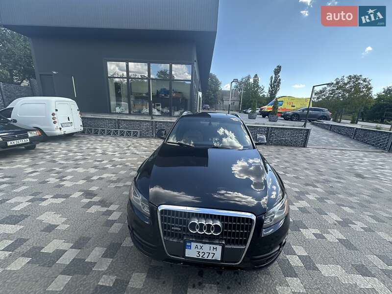 Внедорожник / Кроссовер Audi Q5 2011 в Харькове
