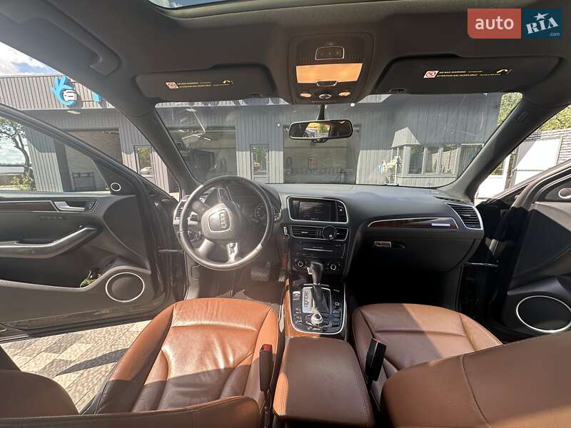 Внедорожник / Кроссовер Audi Q5 2011 в Харькове