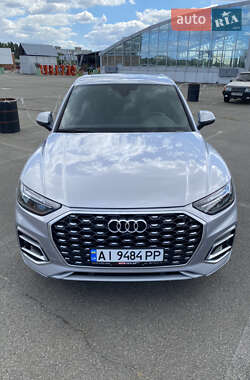 Внедорожник / Кроссовер Audi Q5 2022 в Киеве