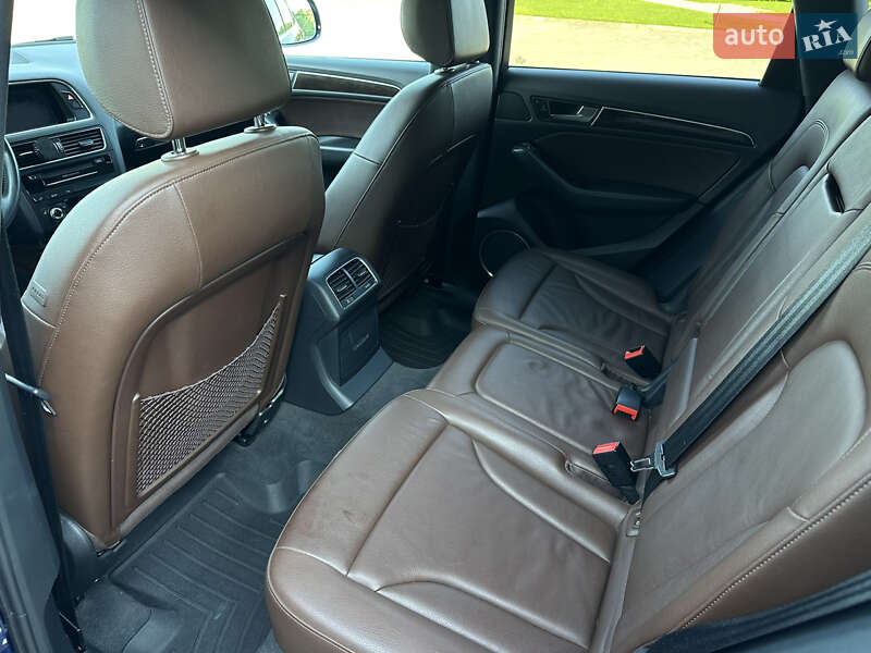Внедорожник / Кроссовер Audi Q5 2015 в Львове
