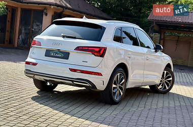 Внедорожник / Кроссовер Audi Q5 2020 в 