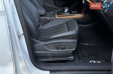 Внедорожник / Кроссовер Audi Q5 2020 в 
