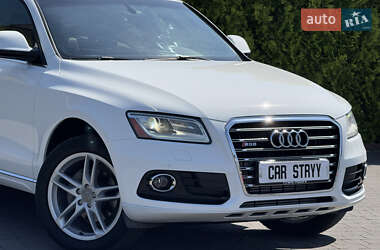 Внедорожник / Кроссовер Audi Q5 2016 в 