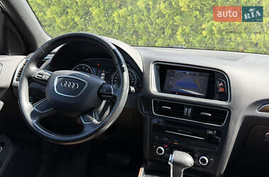 Внедорожник / Кроссовер Audi Q5 2016 в 