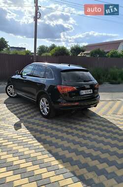 Внедорожник / Кроссовер Audi Q5 2009 в 