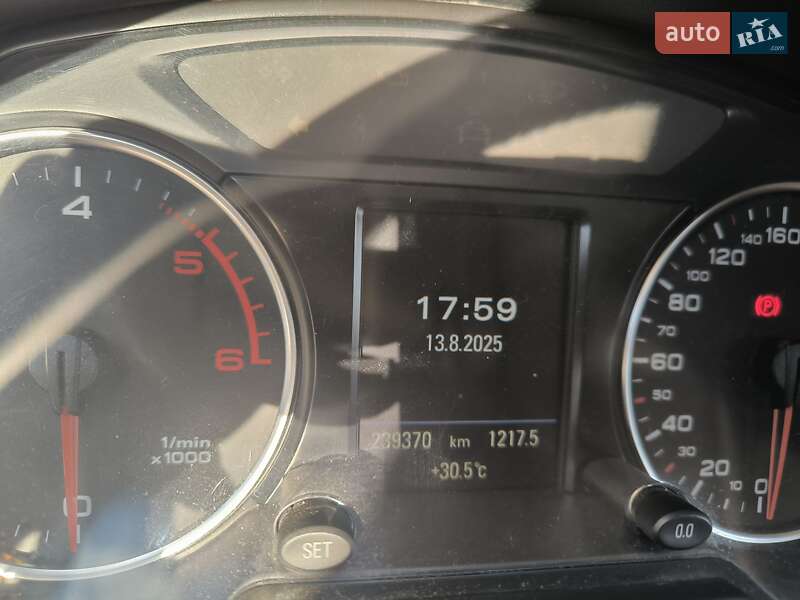 Внедорожник / Кроссовер Audi Q5 2009 в Петропавловской Борщаговке