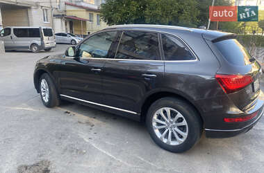 Внедорожник / Кроссовер Audi Q5 2015 в 
