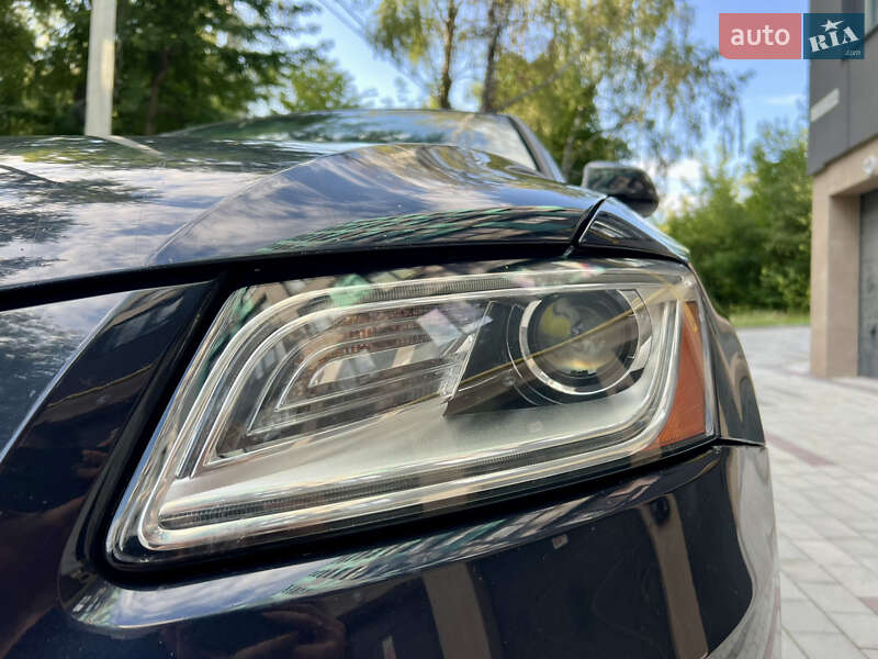 Позашляховик / Кросовер Audi Q5 2015 в Тернополі