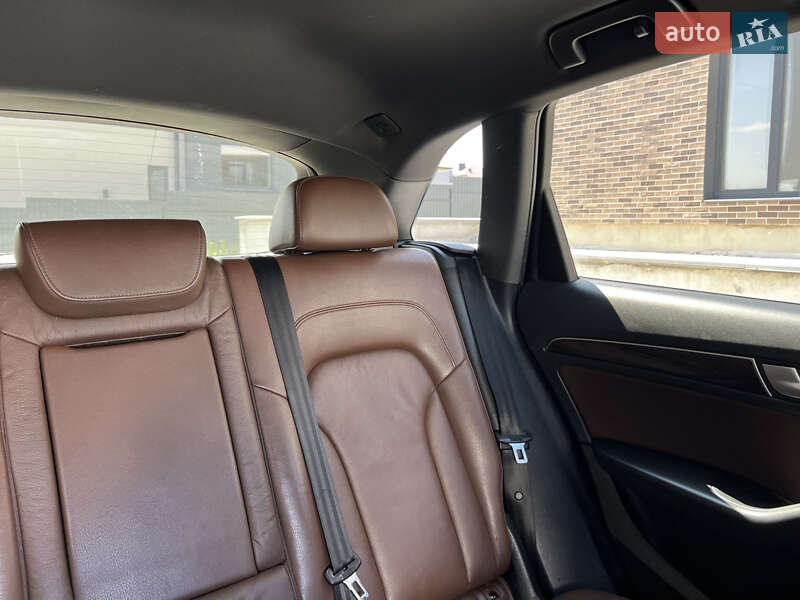Позашляховик / Кросовер Audi Q5 2015 в Тернополі