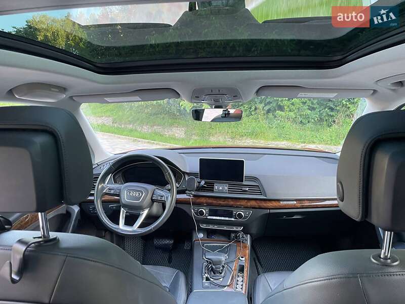 Позашляховик / Кросовер Audi Q5 2017 в Тернополі