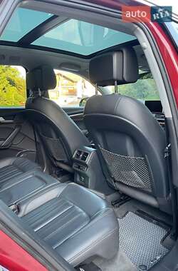 Внедорожник / Кроссовер Audi Q5 2017 в 