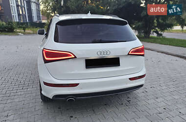 Внедорожник / Кроссовер Audi Q5 2016 в 
