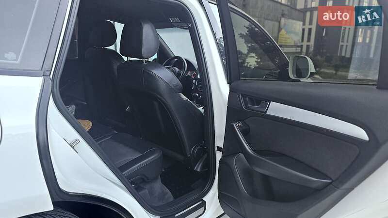 Позашляховик / Кросовер Audi Q5 2016 в Кам'янець-Подільському