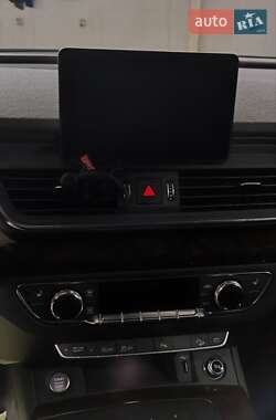 Внедорожник / Кроссовер Audi Q5 2020 в 