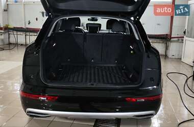 Внедорожник / Кроссовер Audi Q5 2020 в 