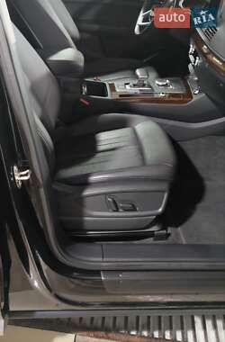 Внедорожник / Кроссовер Audi Q5 2020 в 