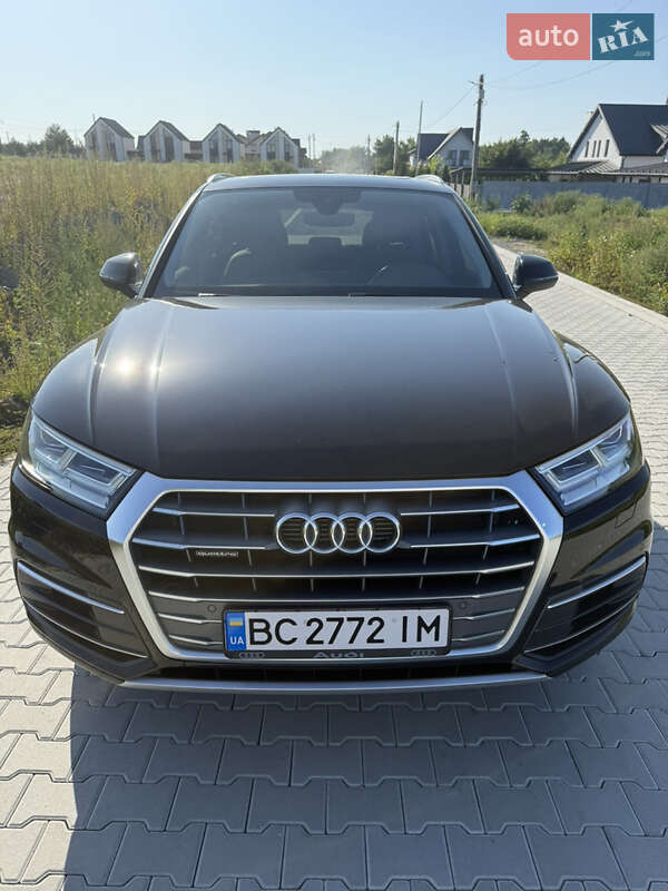 Внедорожник / Кроссовер Audi Q5 2017 в Львове