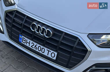 Внедорожник / Кроссовер Audi Q5 2021 в 