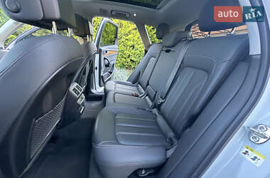 Внедорожник / Кроссовер Audi Q5 2021 в 