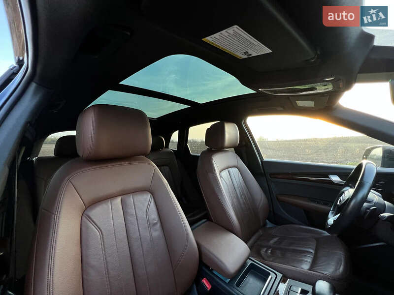 Внедорожник / Кроссовер Audi Q5 2019 в Одессе
