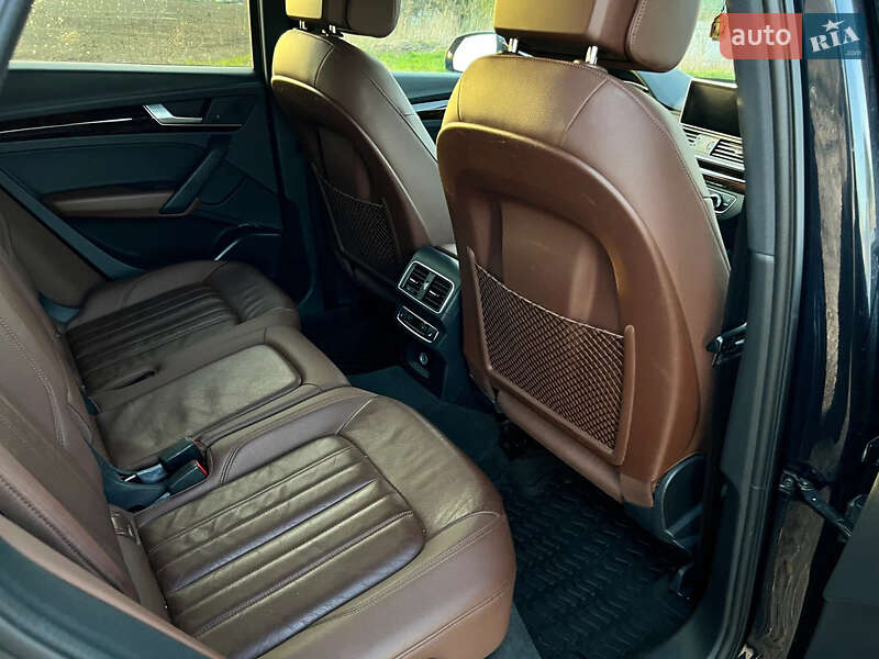 Внедорожник / Кроссовер Audi Q5 2019 в Одессе