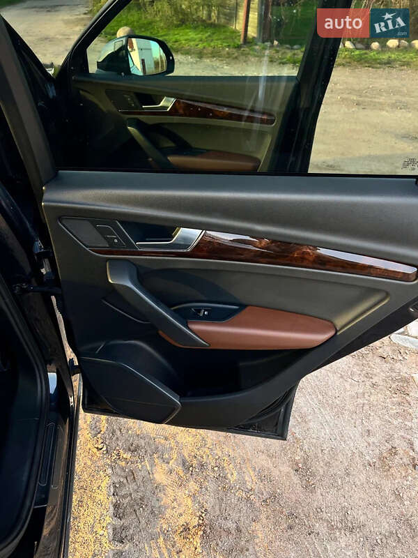 Внедорожник / Кроссовер Audi Q5 2019 в Одессе