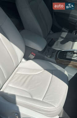 Внедорожник / Кроссовер Audi Q5 2013 в 