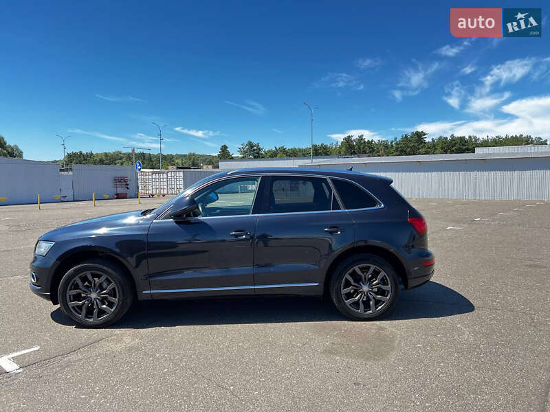 Внедорожник / Кроссовер Audi Q5 2014 в Киеве