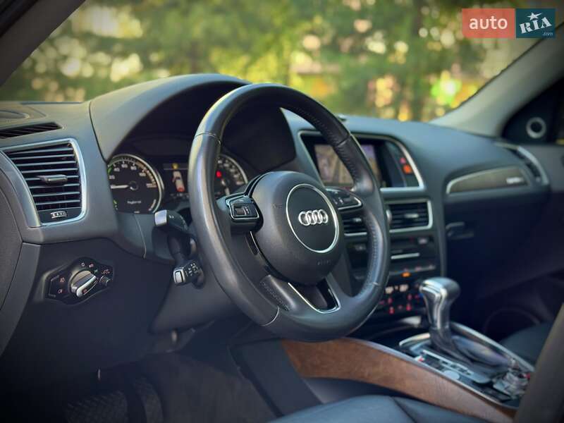Внедорожник / Кроссовер Audi Q5 2014 в Ивано-Франковске