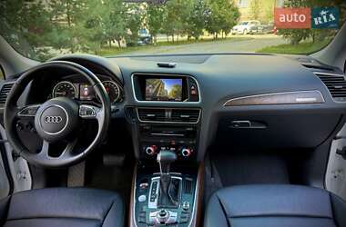 Внедорожник / Кроссовер Audi Q5 2014 в 