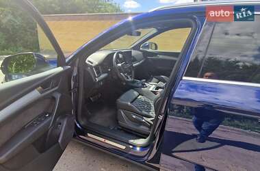 Внедорожник / Кроссовер Audi Q5 2017 в 