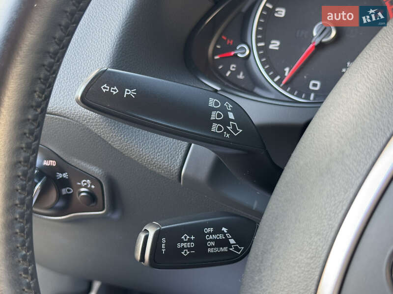 Внедорожник / Кроссовер Audi Q5 2015 в Дрогобыче