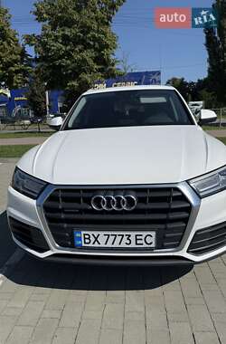 Позашляховик / Кросовер Audi Q5 2017 в 