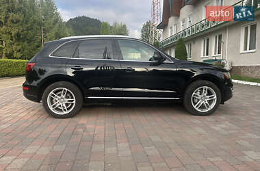 Внедорожник / Кроссовер Audi Q5 2016 в 