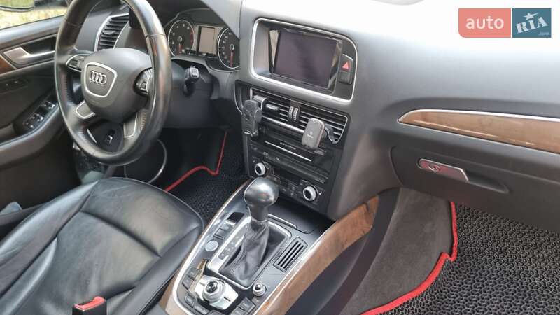 Внедорожник / Кроссовер Audi Q5 2016 в Киеве