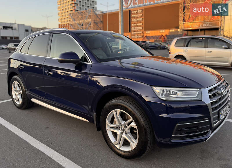 Внедорожник / Кроссовер Audi Q5 2019 в Киеве