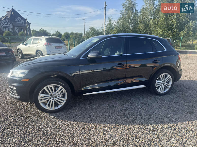Внедорожник / Кроссовер Audi Q5 2018 в Луцке