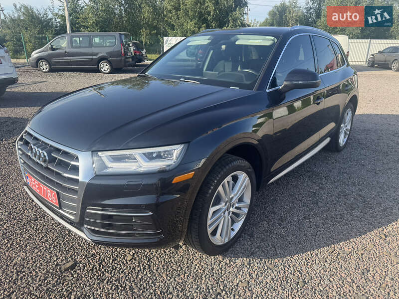 Внедорожник / Кроссовер Audi Q5 2018 в Луцке