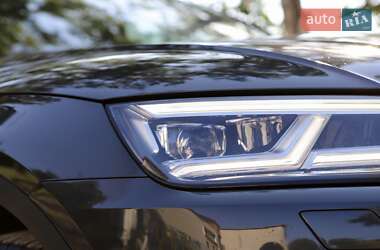 Внедорожник / Кроссовер Audi Q5 2018 в 