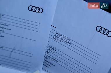 Внедорожник / Кроссовер Audi Q5 2018 в 