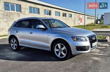 Внедорожник / Кроссовер Audi Q5 2011 в 