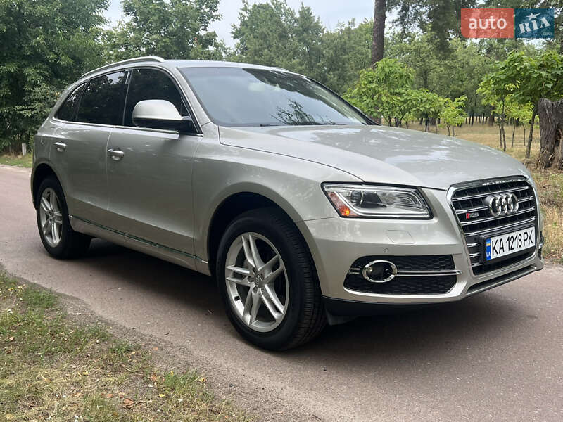 Внедорожник / Кроссовер Audi Q5 2017 в Киеве