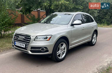 Внедорожник / Кроссовер Audi Q5 2017 в 