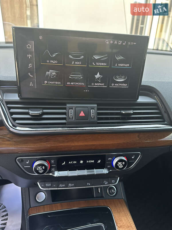 Внедорожник / Кроссовер Audi Q5 2021 в Луцке