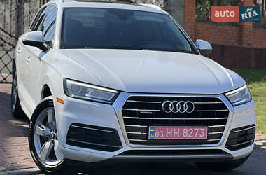 Внедорожник / Кроссовер Audi Q5 2018 в Ровно