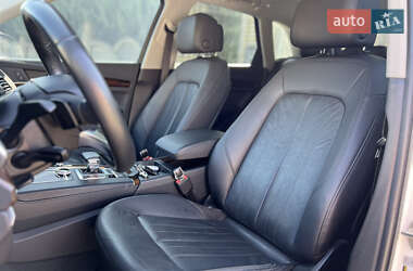 Внедорожник / Кроссовер Audi Q5 2018 в 