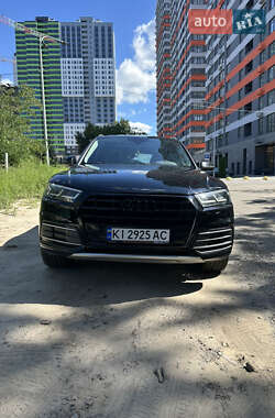 Внедорожник / Кроссовер Audi Q5 2018 в Киеве